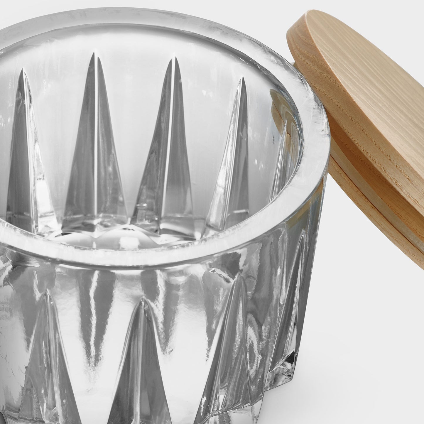 Sarek Bowl Small with Lid