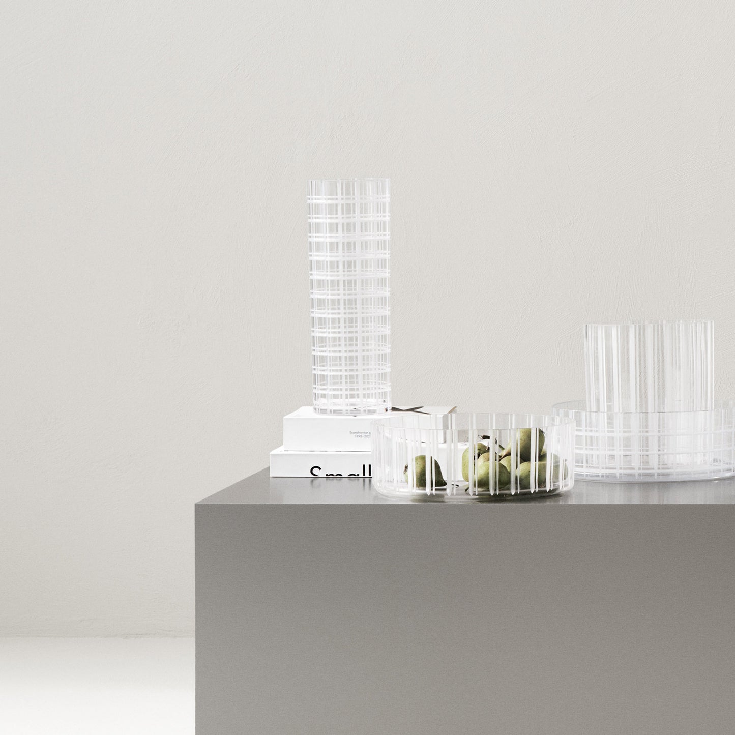 Cut In Number Checkered Vase Tall