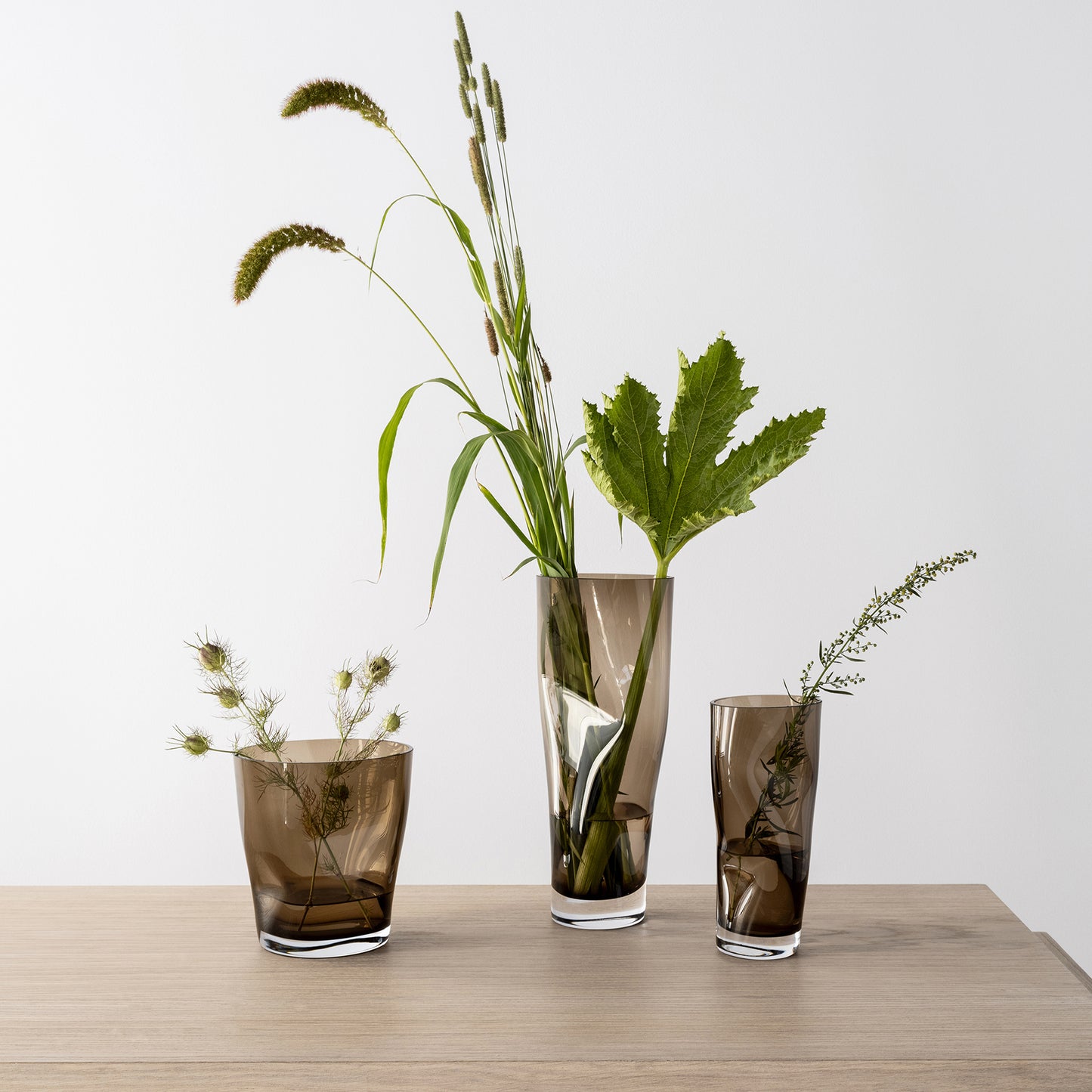 Squeeze Smokey Brown Tulip Vase