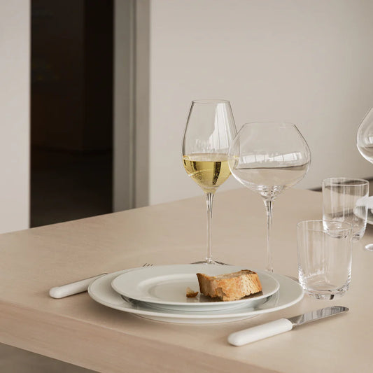 Difference Crisp Wine Set of 2