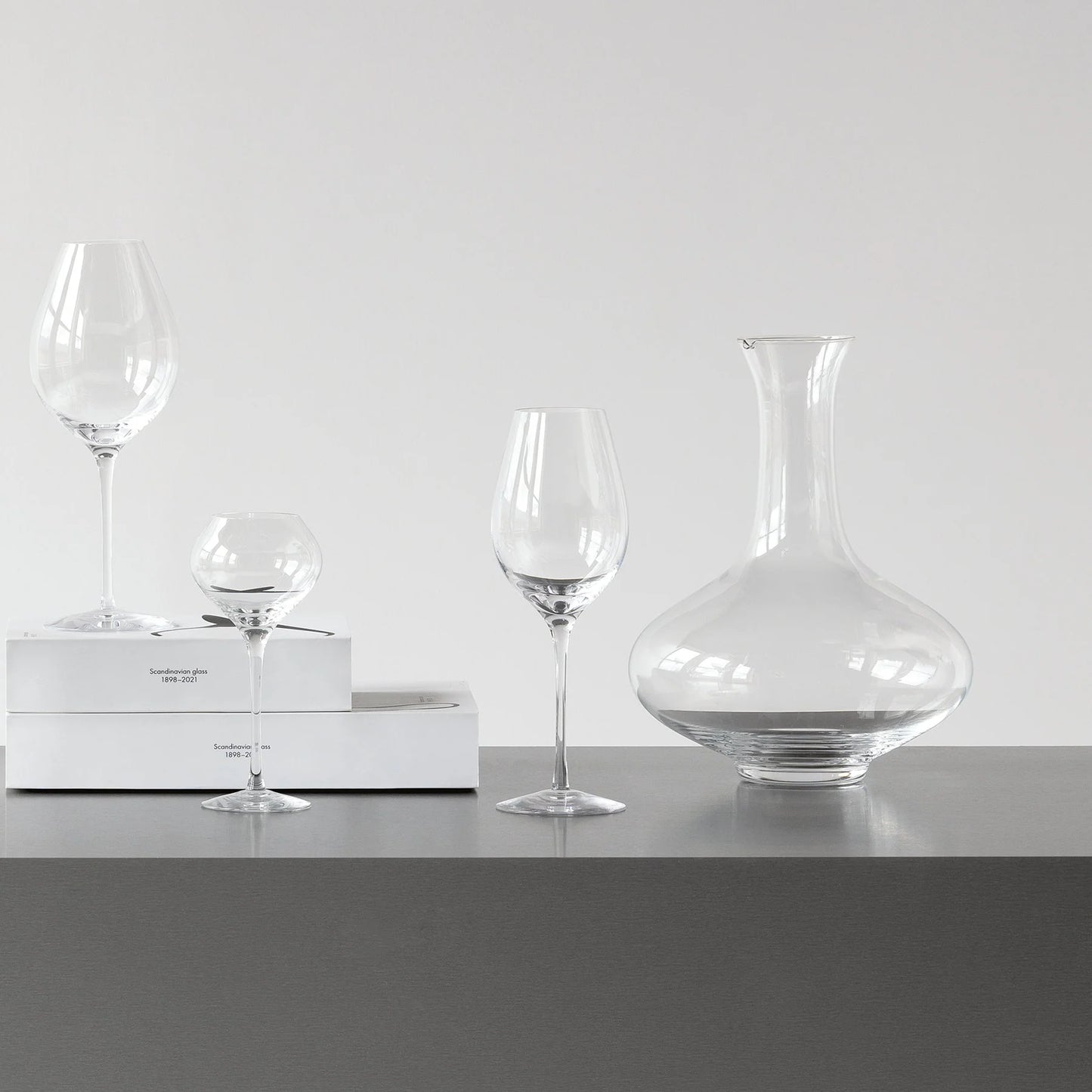 Difference Crisp Wine Set of 2