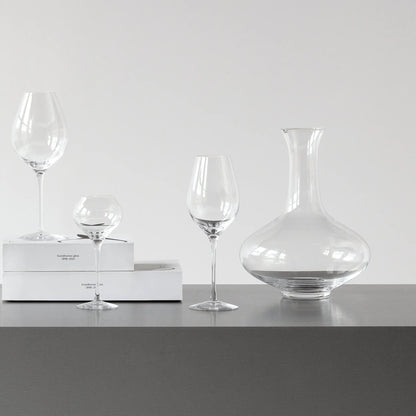Difference Crisp Wine Set of 2